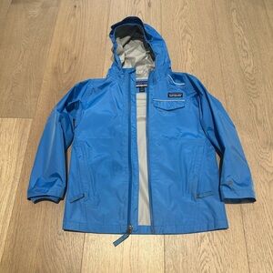 Kids Patagonia rain jacket 5T